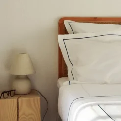 Maison Jean-Vier Drap plat satin de coton avec broderie vert foncé