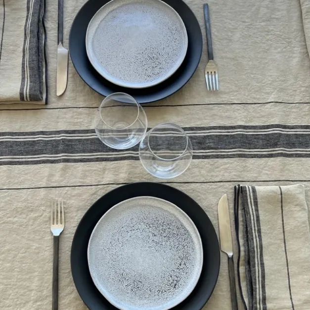 Maison Jean-Vier Nappe en lin vert clair à rayures