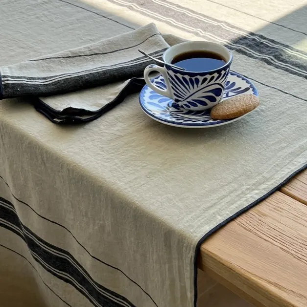 Maison Jean-Vier Nappe en lin vert clair à rayures