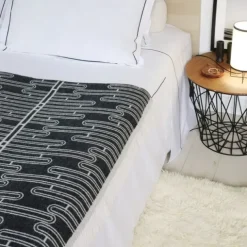 Maison Jean-Vier Plaid en cachemire et laine gris foncé à franges