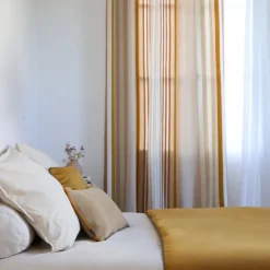 Maison Jean-Vier Rideaux Beige