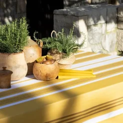 Maison Jean-Vier Tissu enduit Jaune